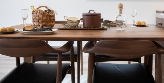 大阪のオーダー家具,造作家具の専門店リーフのテーブル