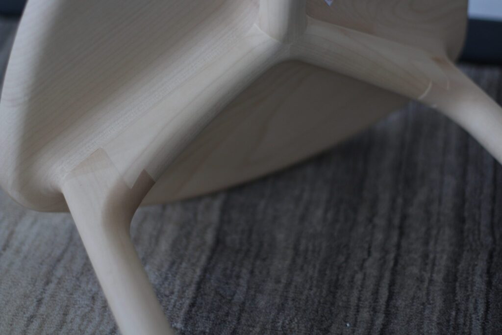 天然木ロースツール　サイドテーブル　ウォールナット材　メープル材