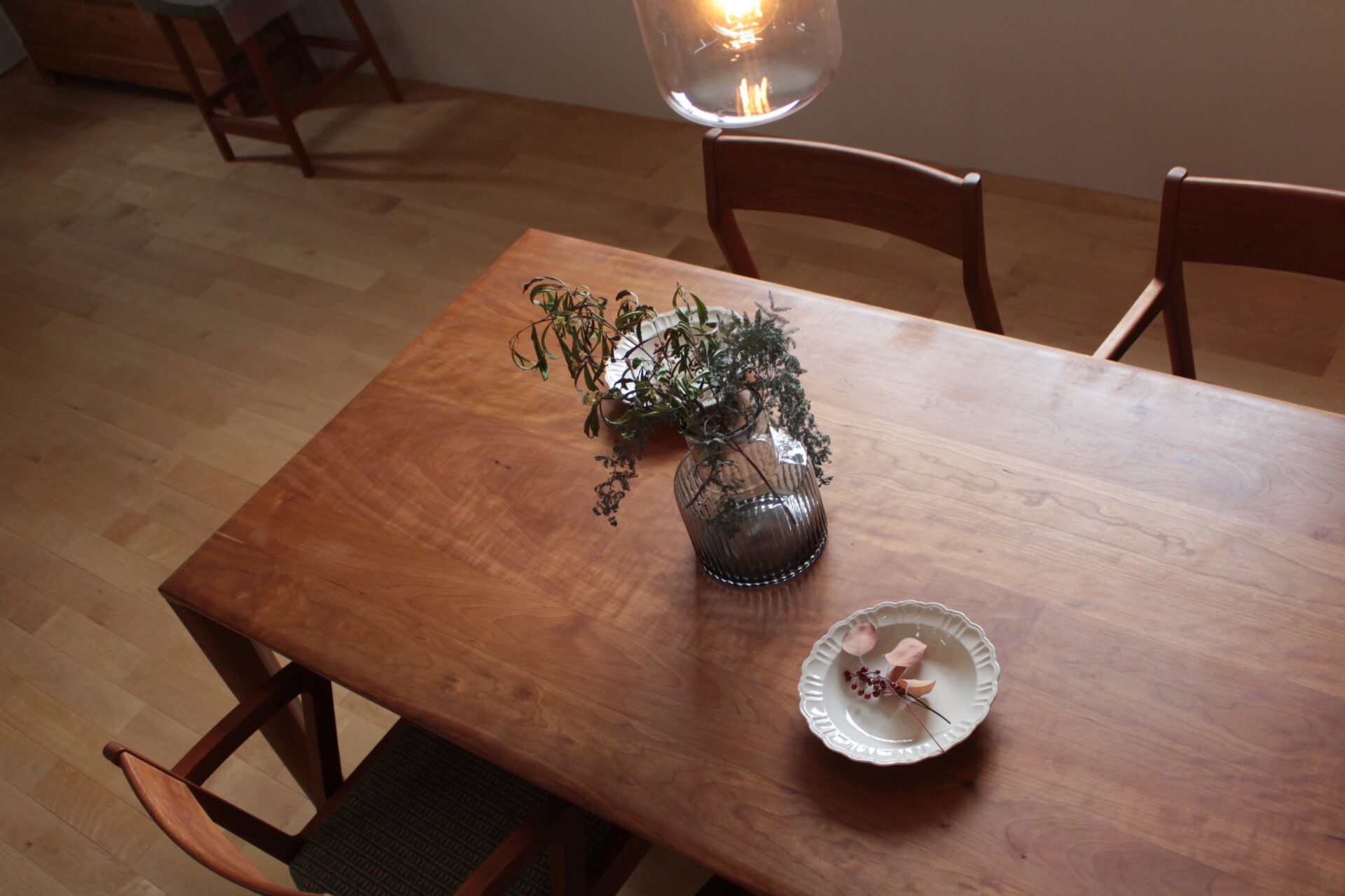 ダイニングテーブルの選び方と基礎知識 大阪で天然木家具をお探しならリーフ大阪狭山
