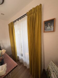 大阪でオーダー家具の専門店リーフの施工事例「大阪狭山市S様邸：リネンカーテン Lif / Lin」のアイキャッチ